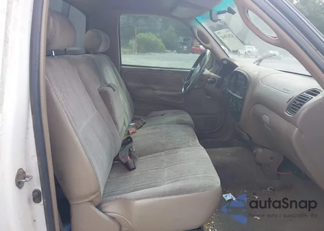 2001 Toyota Tundra z USA, uszkodzony, nr VIN 5TBJN32171S212866